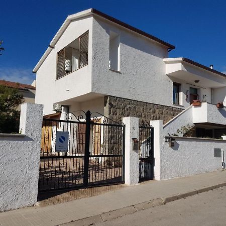 B&B La Perla Bianca Сассари Экстерьер фото